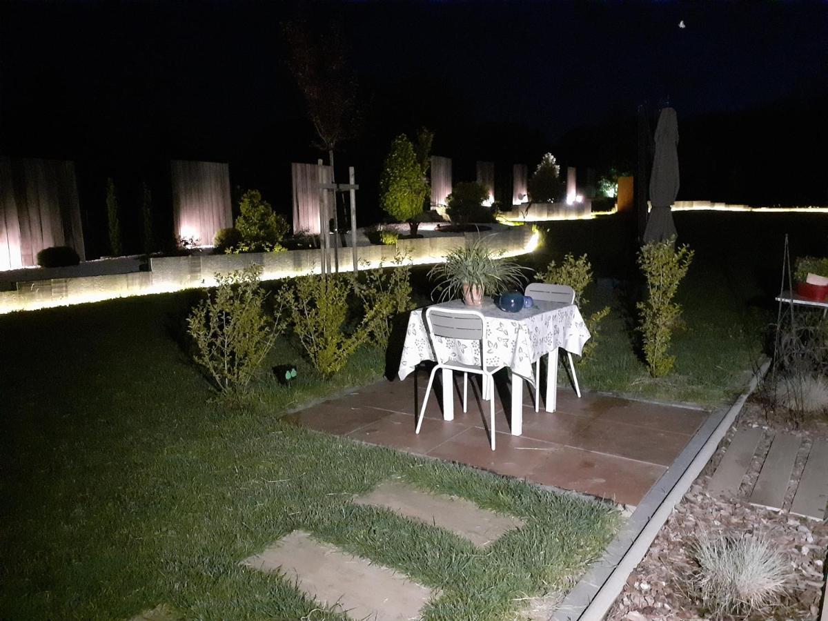 Le Jardin Des Pies Bed & Breakfast Manspach Eksteriør bilde